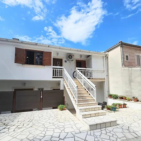 Majic Apartman *